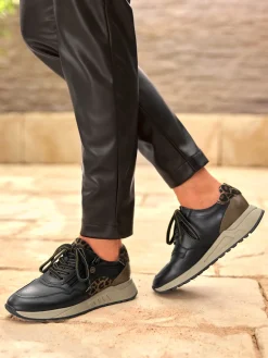 Baskets<Baskets en cuir nappa vachette et cuir velours avec textile