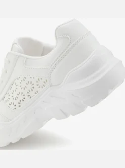 LASCANA Baskets<Baskets semelle chunky tendance et découpes discrètes