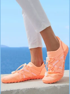 LASCANA Baskets<Baskets semelle plate et flexible, qui vous donne l'impression de marcher pieds nus