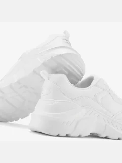 LASCANA Baskets<Baskets talon légèrement compensé au style chunky tendance