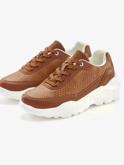 LASCANA Baskets<Baskets talon légèrement compensé au style chunky tendance