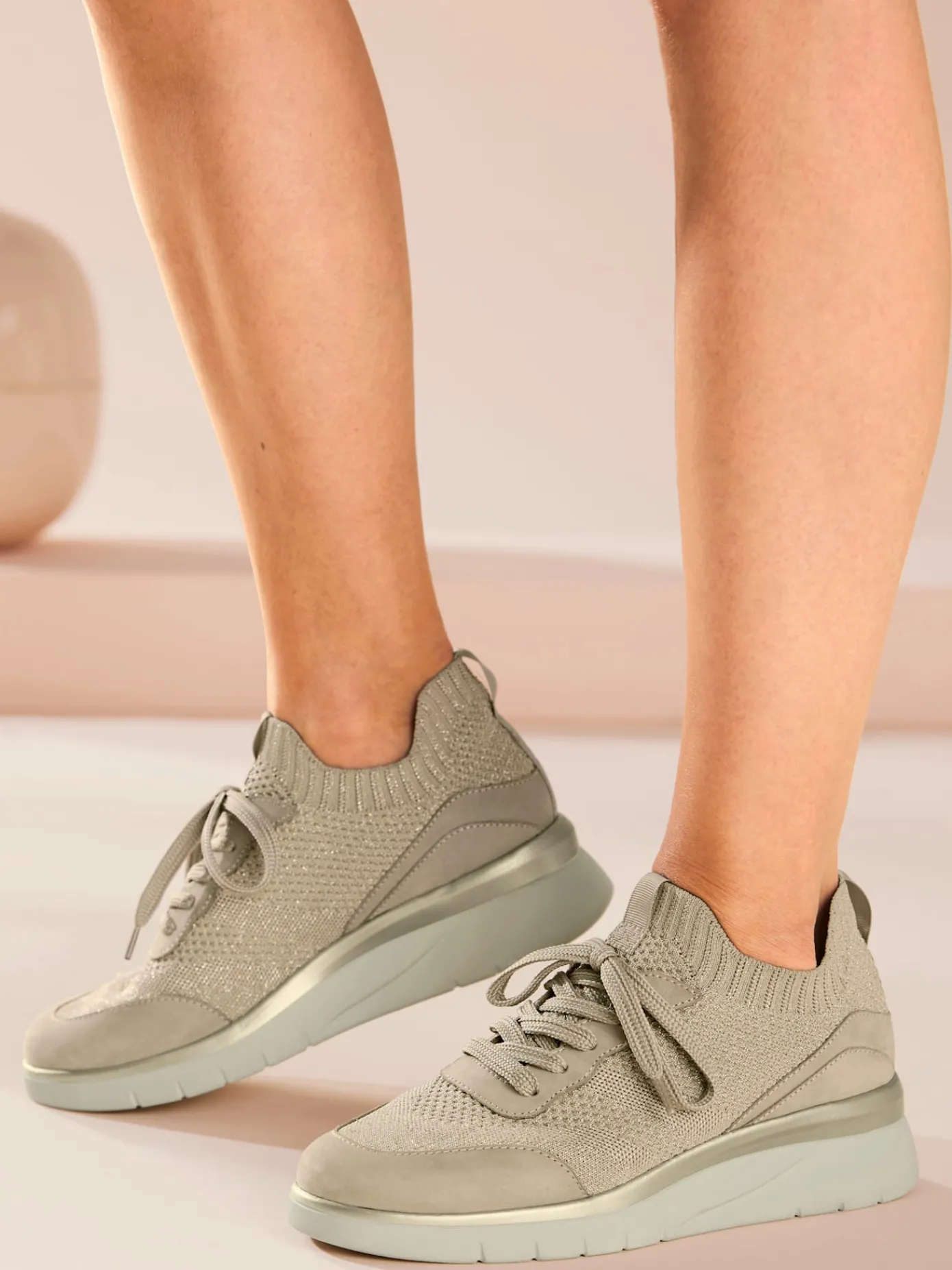 Baskets<Baskets tricot extensible avec fil fantaisie doré