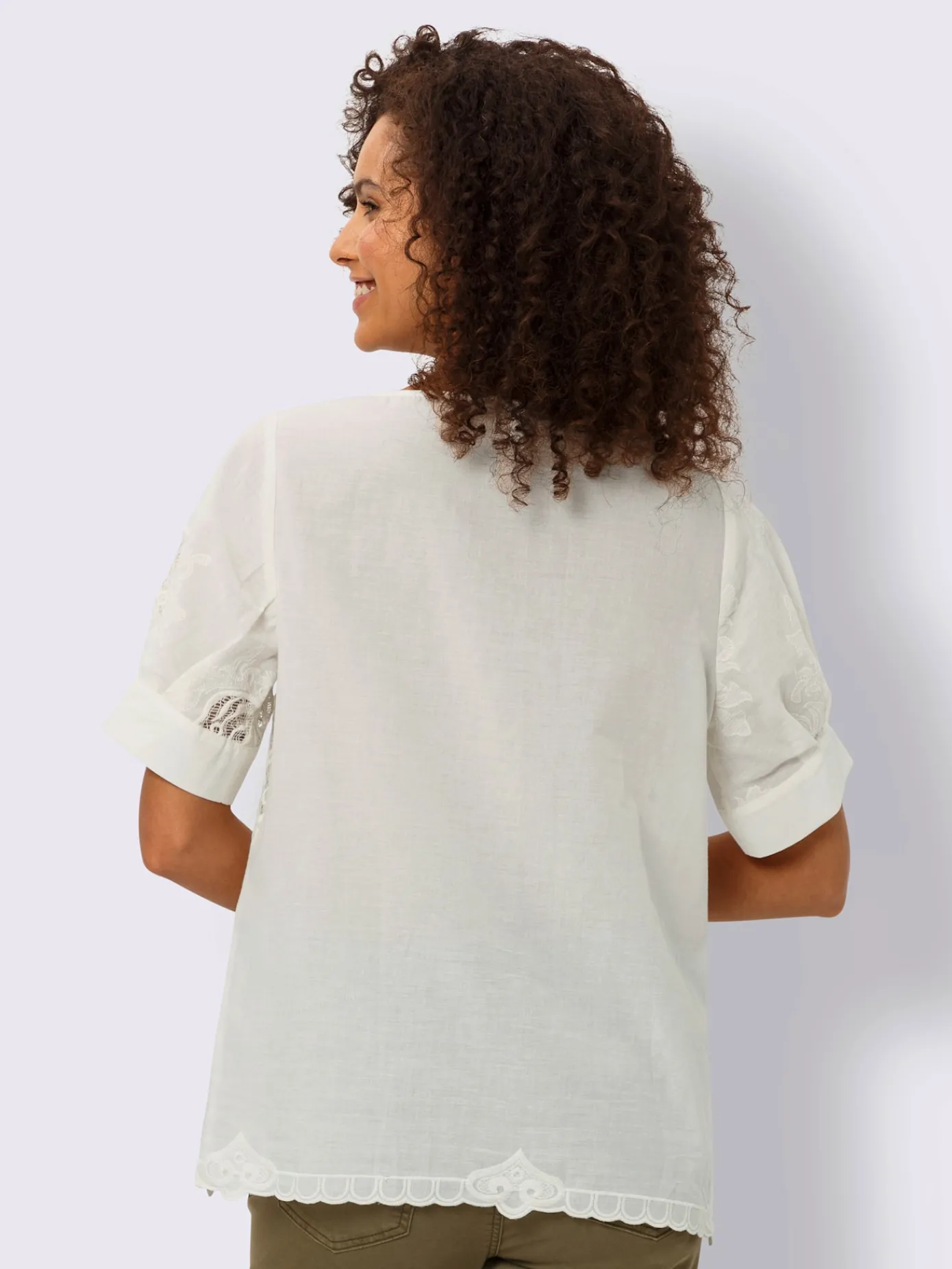 Linea Tesini Chemisiers<Chemisier à manches courtes élégant motif décoratif