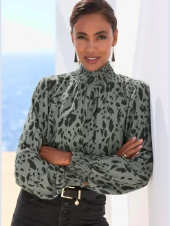 LASCANA Chemisiers<Chemisier à manches longues col montant smocké avec bordure volantée