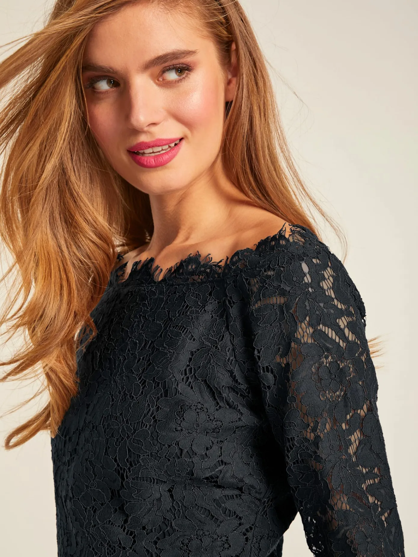 Ashley Brooke Tenues De Cérémonie<Chemisier en dentelle dentelle raffinée