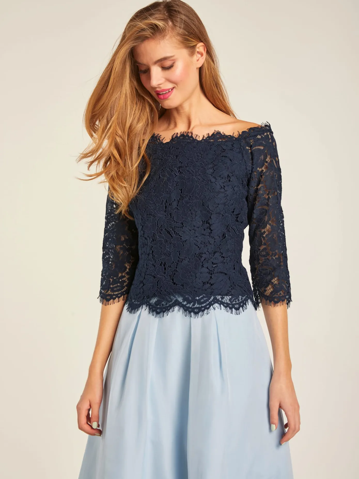 Ashley Brooke Tenues De Cérémonie|Chemisiers<Chemisier en dentelle dentelle raffinée