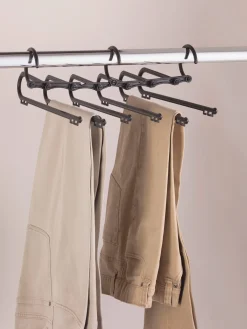 helline home Petits Rangements<Cintre un rangement bien pensé