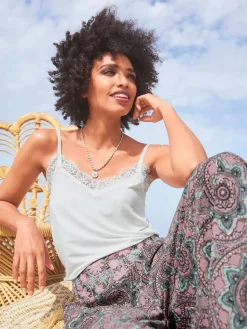 Linea Tesini Débardeurs|T-Shirts<Débardeur en dentelle jolie dentelle sur l'encolure