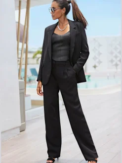 LASCANA T-Shirts<Débardeur spaghetti haut légèrement brillant avec encolure en v