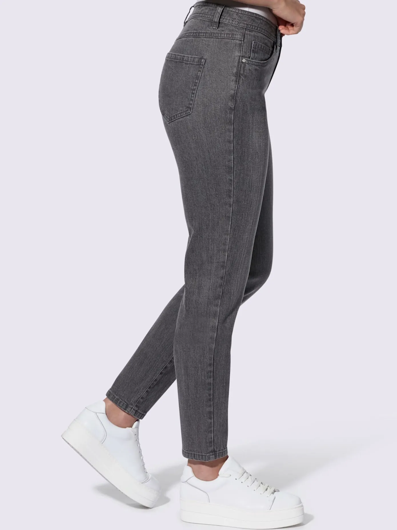 Collection L Pantalons<Jean 5 poches qualité coton extensible indéformable