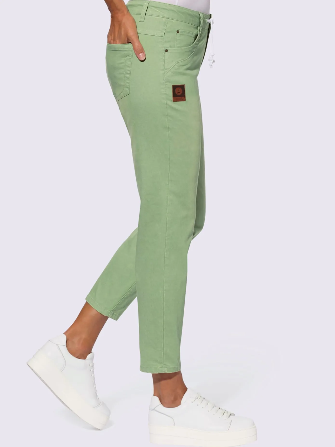 Collection L Pantalons<Jean 5 poches qualité coton