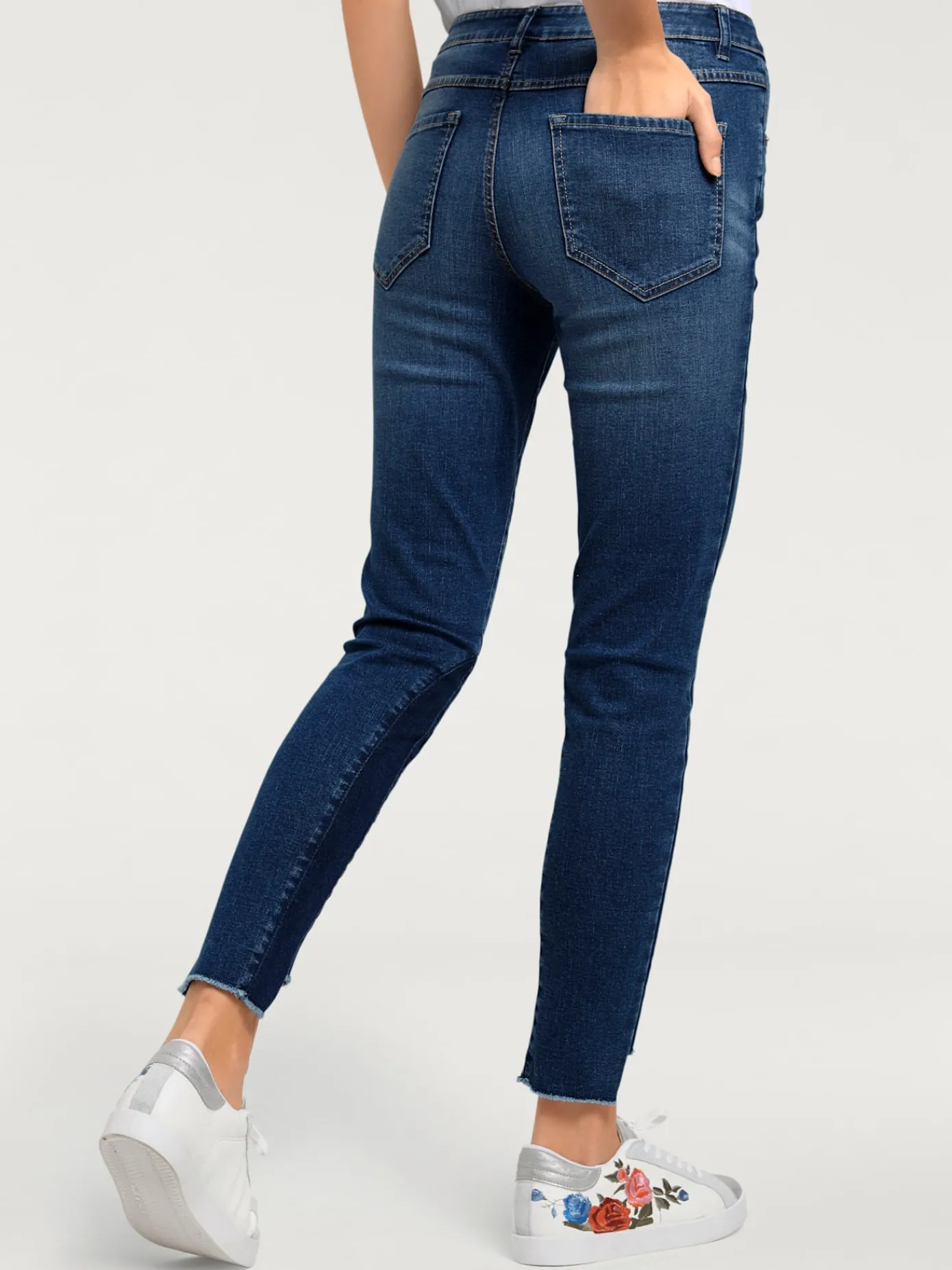 Linea Tesini Pantalons|Jeans<Jean déchiré longueur 7/8