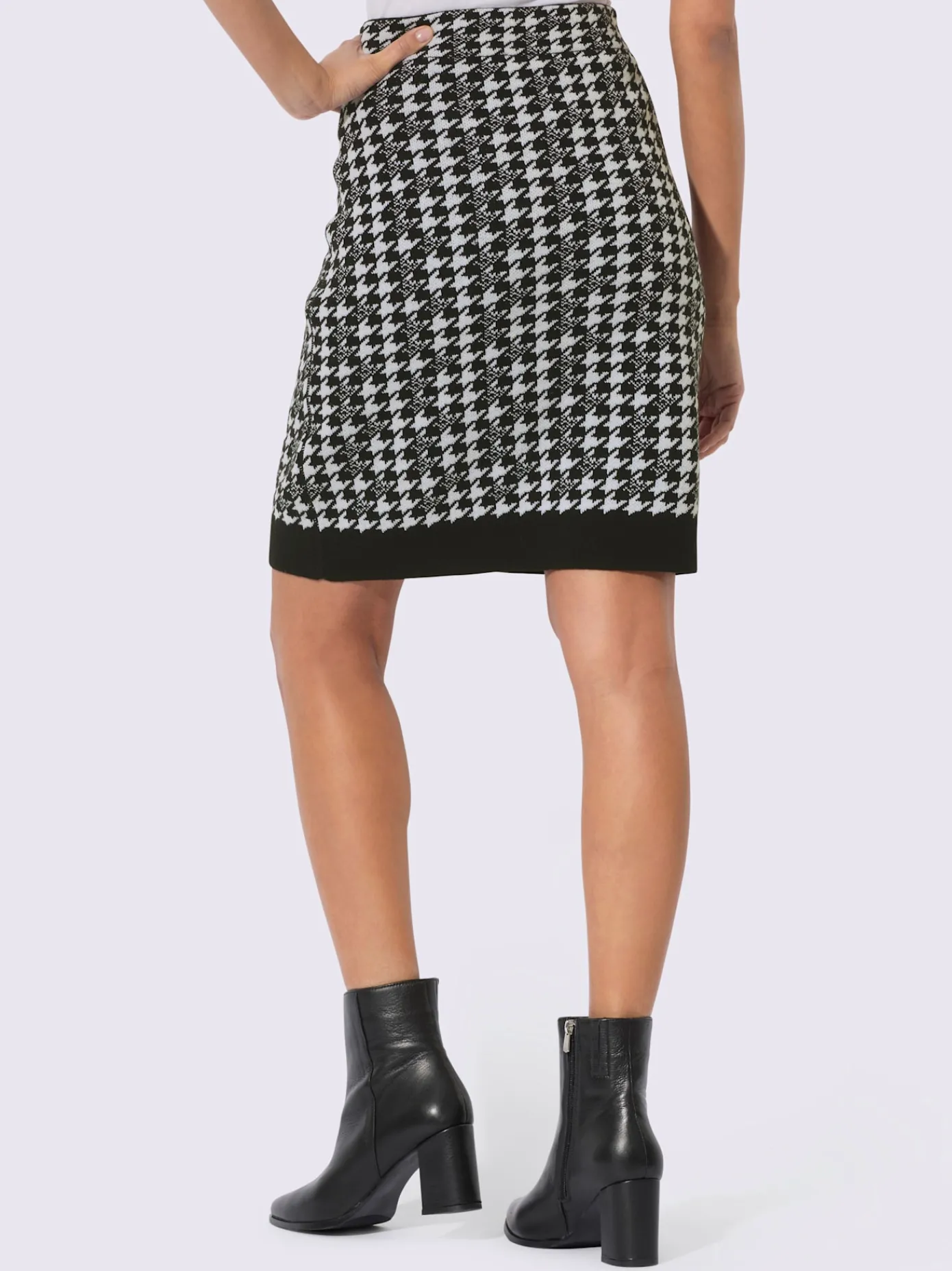 Creation L Jupes<Jupe en tricot 30% laine vierge (mérinos)