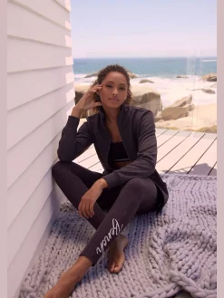 Bench. Loungewear Pantalons<Legging basique avec broderie brillante