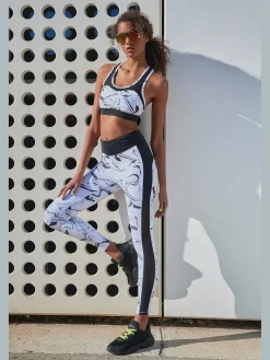 LASCANA ACTIVE Pantalons<Legging caleçon performance en mélange de matières