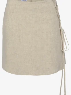 LASCANA Jupes<Mini-jupe look tendance avec laçage décoratif