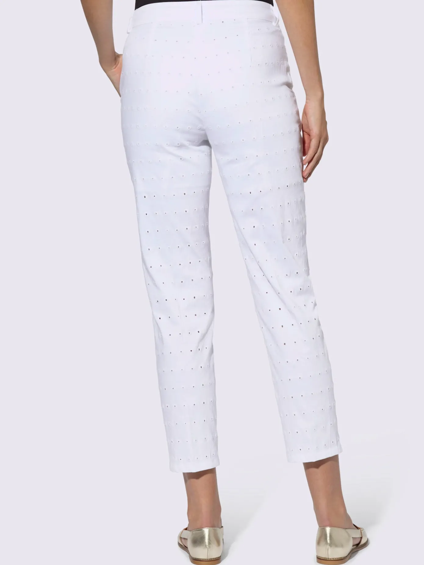 Linea Tesini Pantalons<Pantalon 7/8 motif ajouré