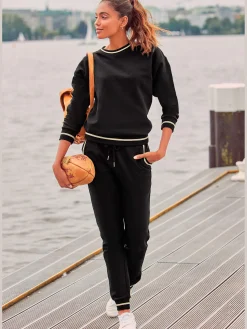 LASCANA Pantalons<Pantalon molletonné pantalon sweat au style universitaire