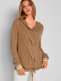 Pulls<Pull à capuche superbe motif torsadé