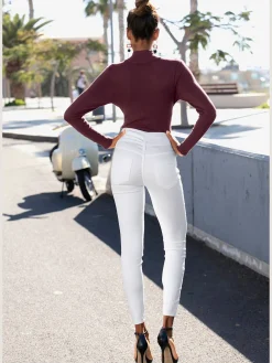 LASCANA Pulls<Pull en tricot fin, encolure haute