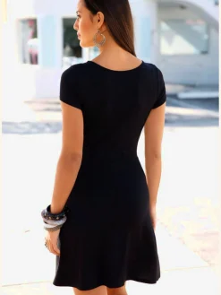 LASCANA Robes<Robe d'été lacets tendance à l'encolure