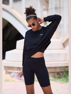 Copenhagen Studios Tenues De Détente|Pulls<Sweatshirt raccourci avec mancherons