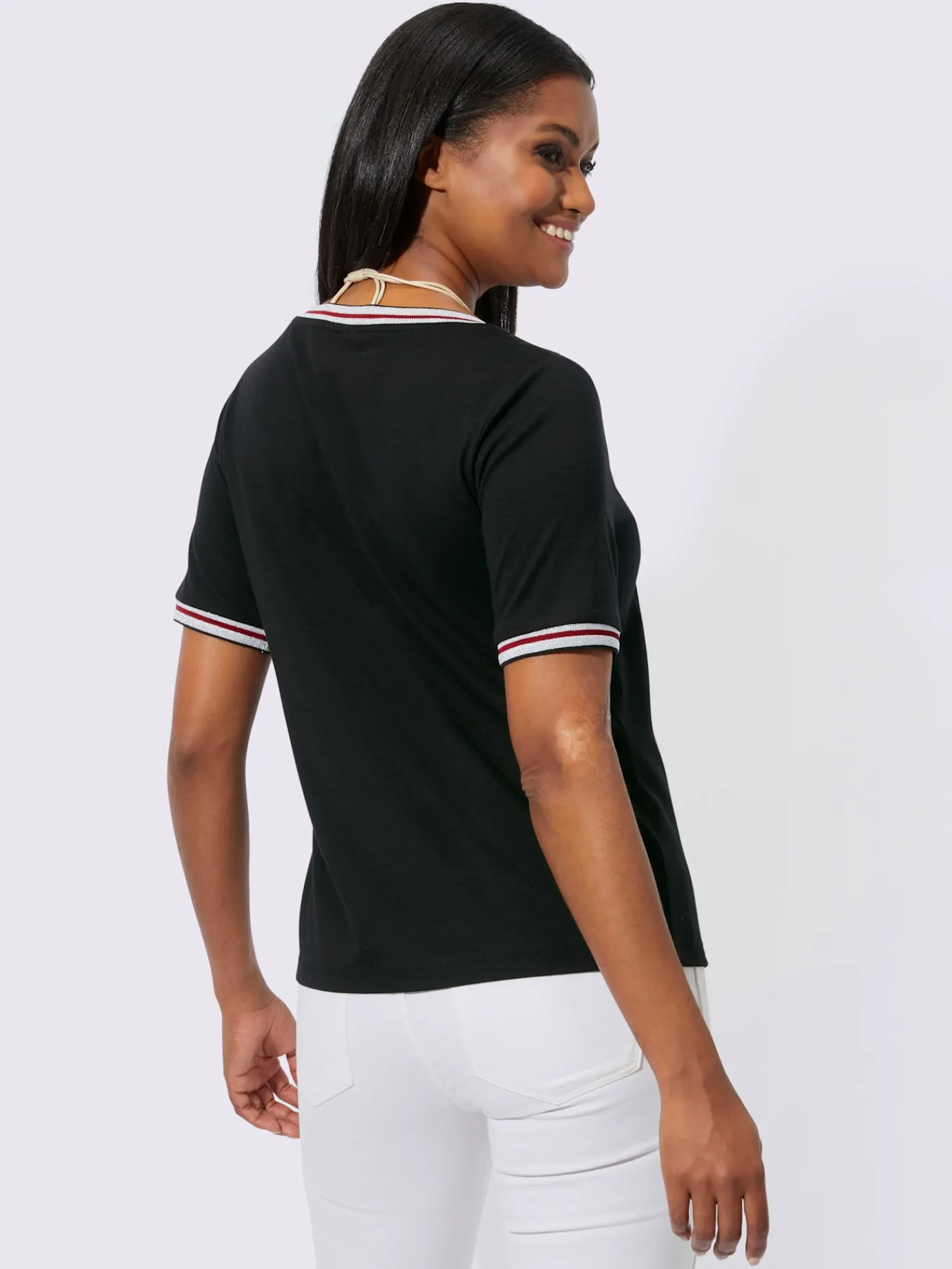 T-Shirts<T-shirt à encolure ronde 50% coton et 50% modal