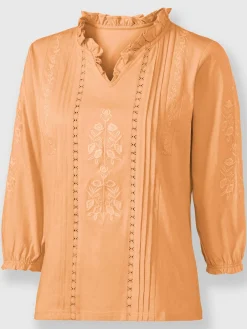 T-Shirts<T-shirt à manches 3/4 superbe broderie florale