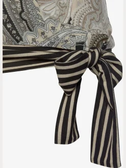 LASCANA T-Shirts<T-shirt à manches courtes belle encolure en v