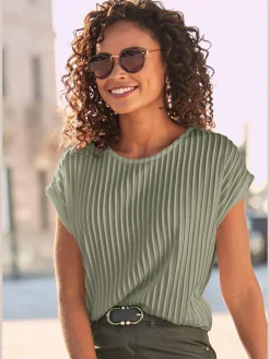 LASCANA T-Shirts<T-shirt à manches courtes encolure haute