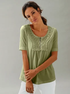 T-Shirts<T-shirt à manches courtes superbe broderie