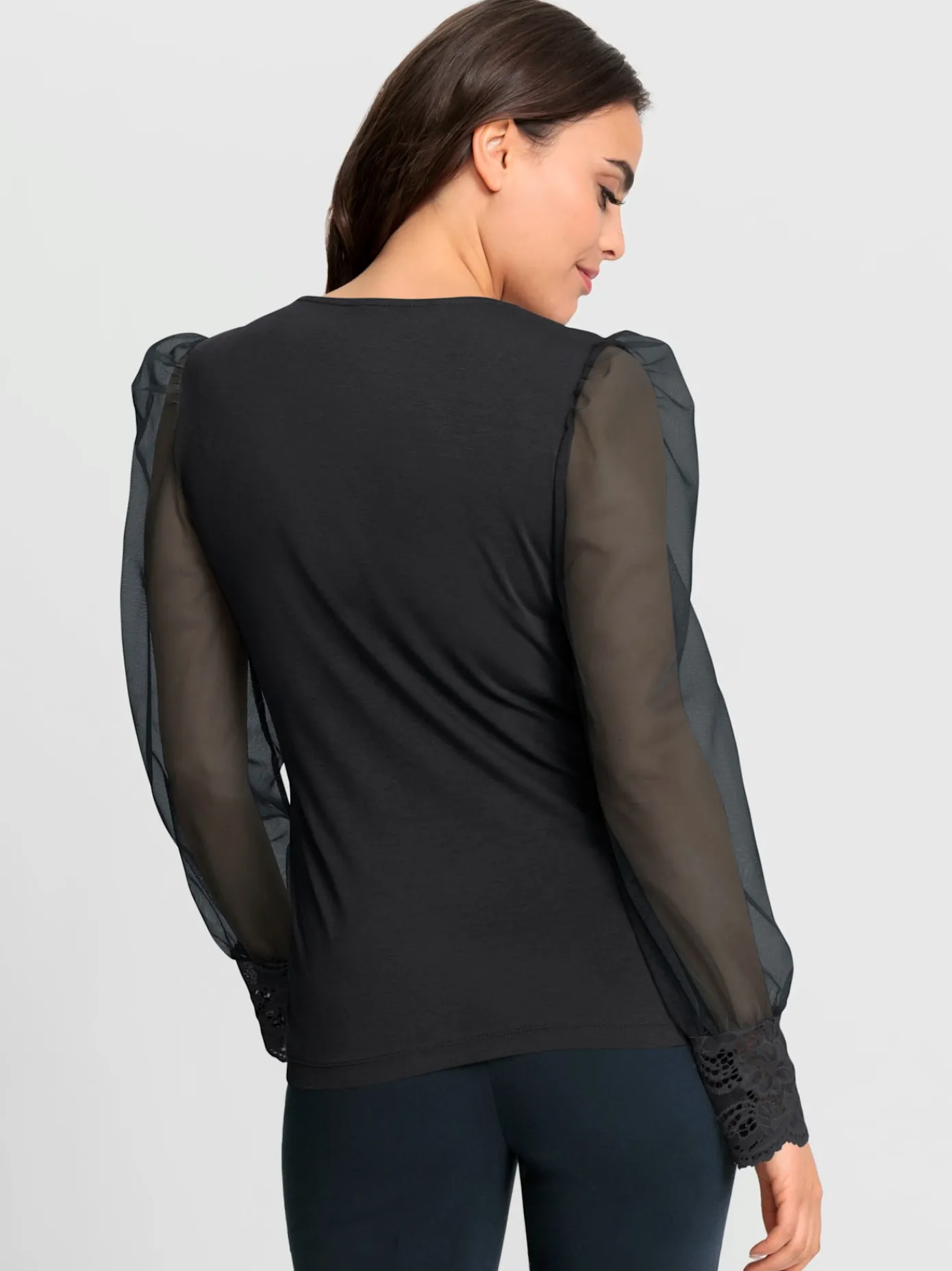 Ashley Brooke T-Shirts<T-shirt à manches longues jolie dentelle sur l'encolure