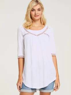 Linea Tesini T-Shirts<T-shirt détails en dentelle tendance