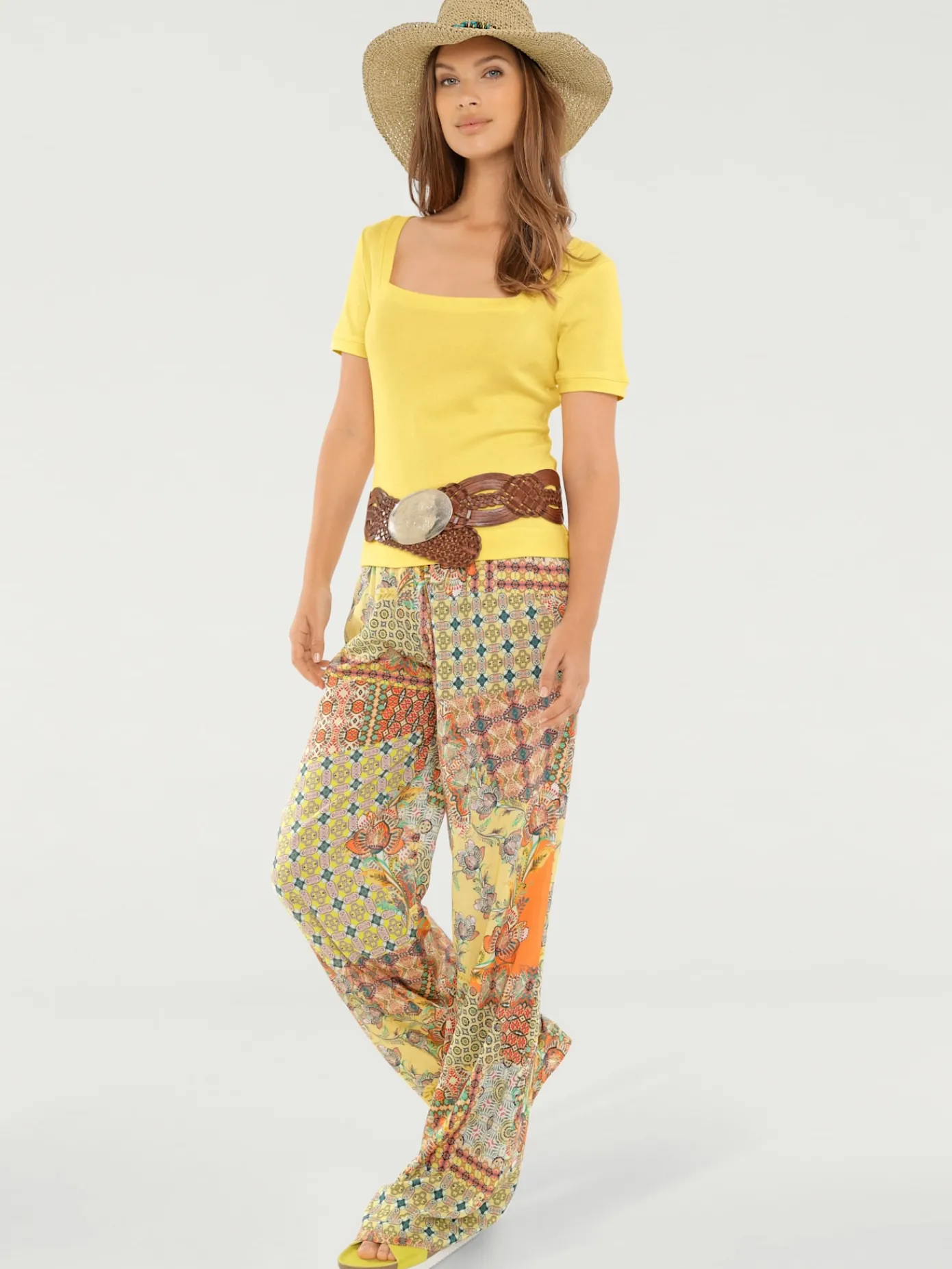 Linea Tesini T-Shirts<T-shirt grande encolure carrée