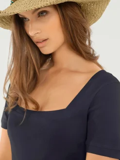 Linea Tesini T-Shirts<T-shirt grande encolure carrée