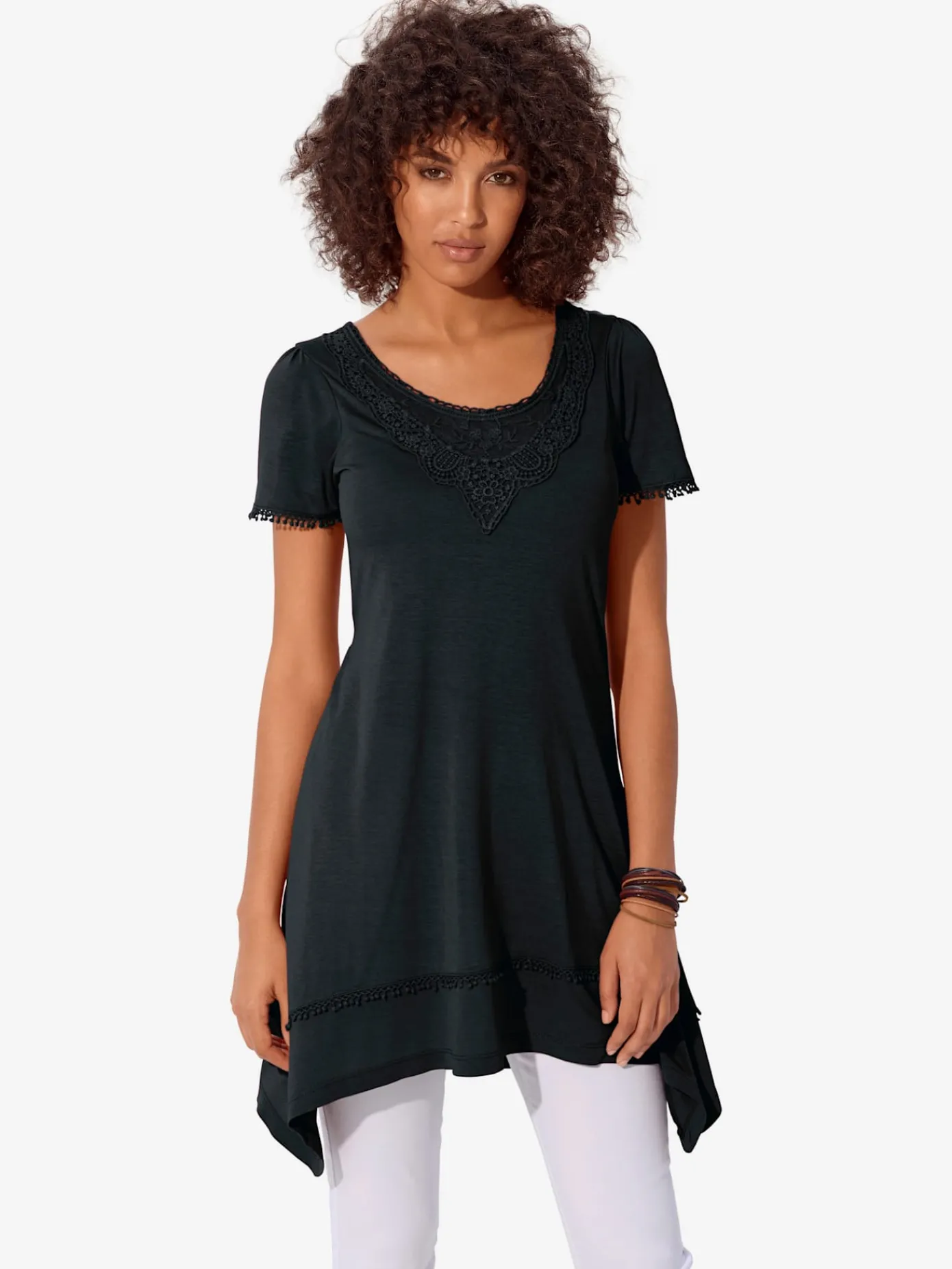 Linea Tesini T-Shirts<T-shirt long superbes détails en dentelle à l'encolure