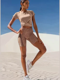 LASCANA ACTIVE T-Shirts<T-shirt performance effet cache-cœur