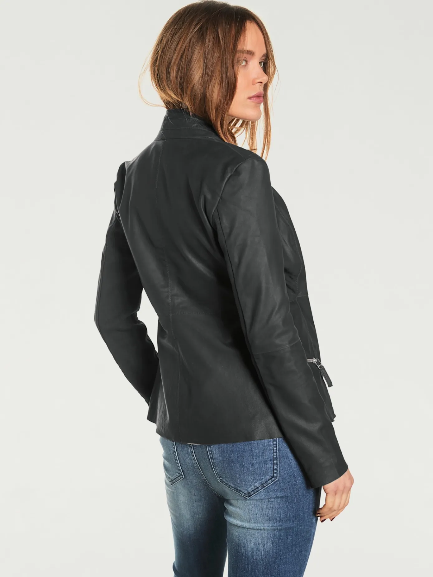 Ashley Brooke Vestes<Veste en cuir modèle décontracté et élégant